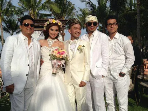 Ruben dan Sarwendah Menikah