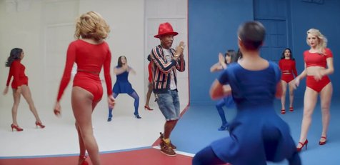 Pharrell Williams pada klip Marilyn Monroe/Youtube©