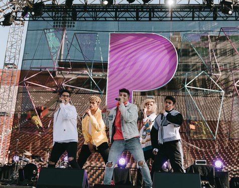 PRETTYMUCH, boyband baru bentukan Simon Cowell yang kini resmi merilis single debutnya, 'Would You Mind' © instagram.com/prettymuch