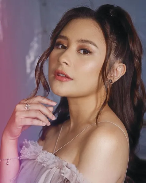 Tampil Cantik