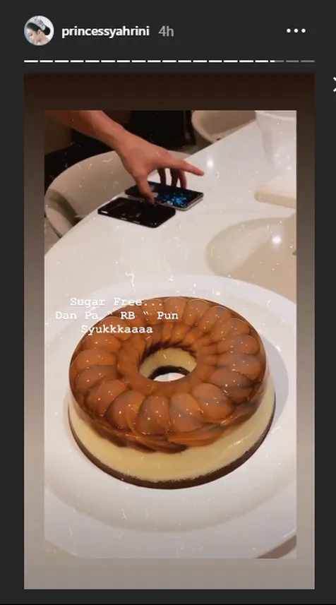 Memasak Pudding Untuk Reino Barack