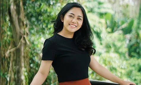 Kabur Dari Karantina Wisma Atlet Rachel Vennya Ternyata Dibantu Oleh Oknum Tni Kapanlagi Com<script async src=