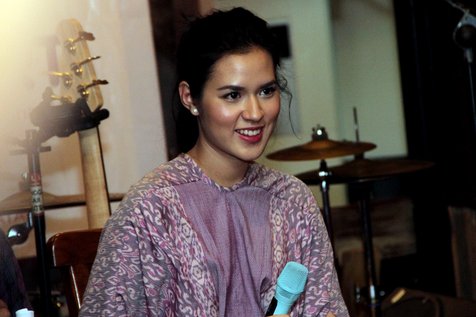 Bernyanyi sudah jadi seperti separuh nyawa Raisa ©KapanLagi.com/Acat