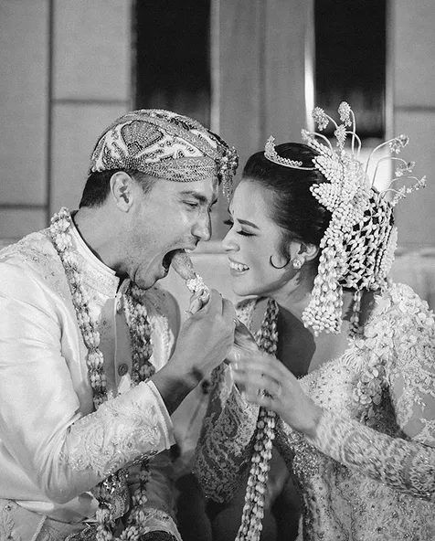 Pernikahan Raisa dan Hamish Daud