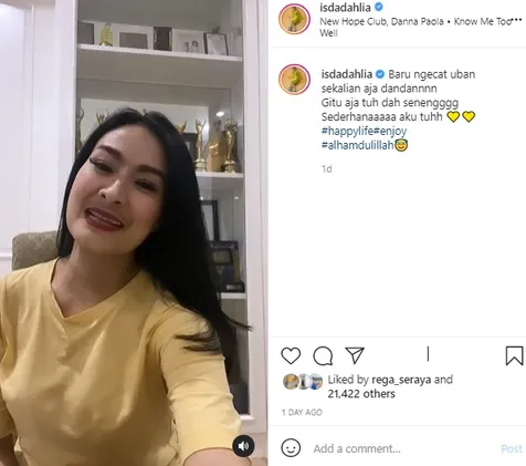 Iis Dahlia Dihujat Lagi Gara-Gara Rambut Dicat Hitam, Netizen: Haram Hukumnya