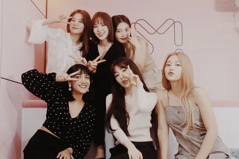 Red Velvet Jalani Wawancara