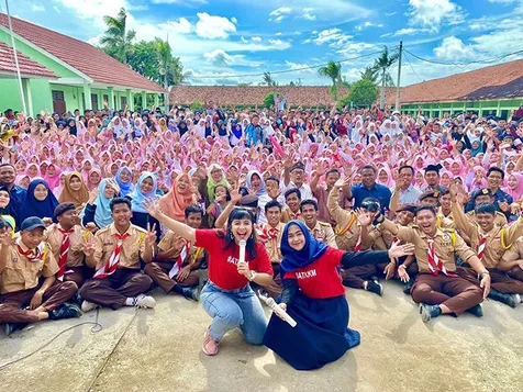 Dapat Banyak Kado