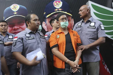 Hasil Pengembangan Polisi