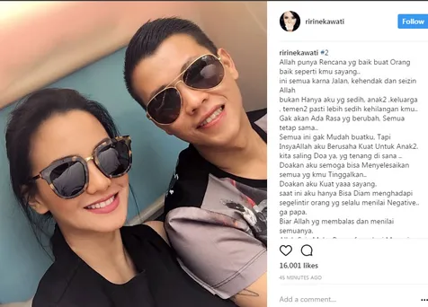 Ririn Ekawati meminta dikuatkan atas kepergian suami. © Instagram/ ririnekawati