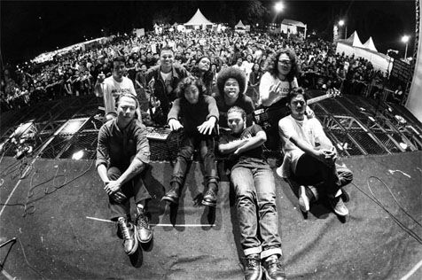 Menang Awards di Hammersonic, Rollfast diapit nama-nama besar dari Burgerkill hingga Deadsquad via: facebook.com