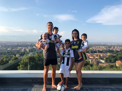 Bangga Dengan Jersey Barunya