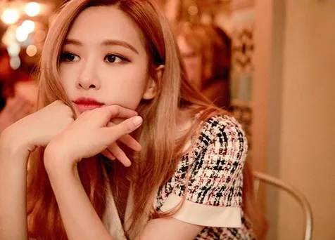 Debut Solo Rose BLACKPINK