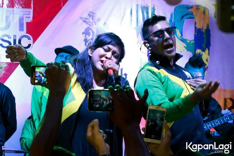 Souljah menggebrak pesta ulang tahun yang ke-19. © KapanLagi.com/Budy Santoso