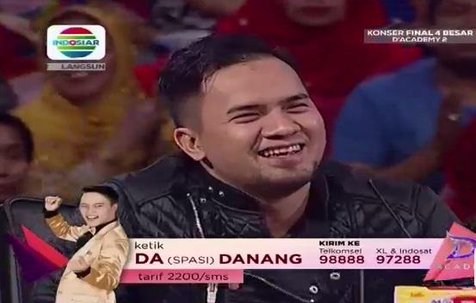 4 kontestan tersisa saling unjuk kualitas di D'Academy 2 malam ini ©Twitter.com/DAcademyID