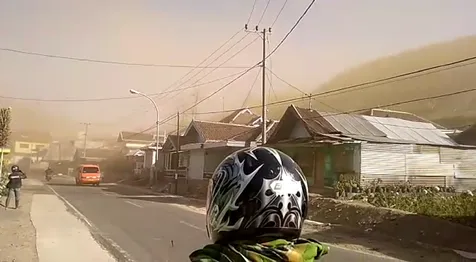 Lakukan Pembagian Masker