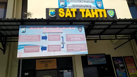 4 Tahanan Kabur