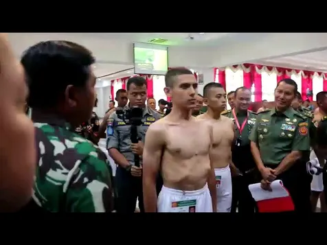 Sempat Masuk Pesantren