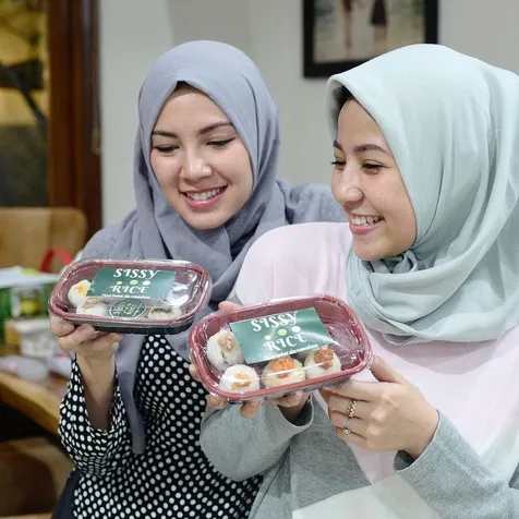 Ratna Galih & Natasha Rizky
