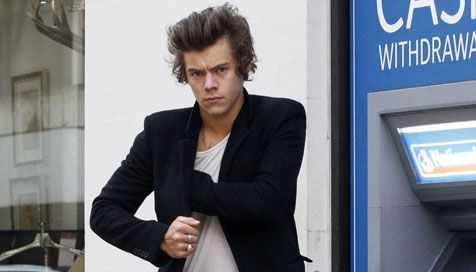 Harry ancang-ancang solo karir? @foto: fameflynet