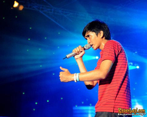 D Masiv  10 Lagu Galau Wajib Saat Cintamu Tak Berbalas 