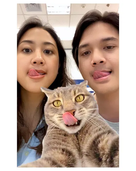 Dekat Dengan Sherina