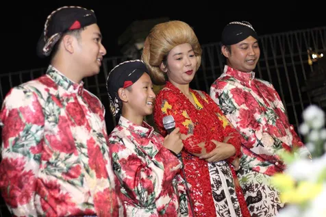 Pakaian Adat Jawa