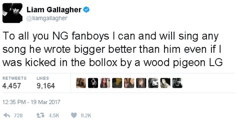 Liam Gallagher juga menjadikan momen tersebut untuk menyindir kakaknya, Noel Gallagher © twitter.com/liamgallagher