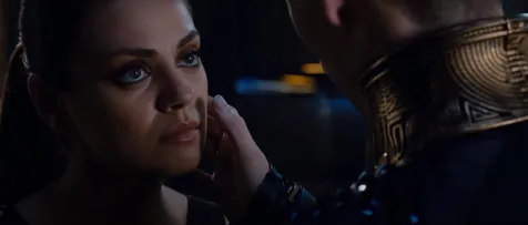 Mila Kunis, Penguasa Angkasa yang Cantik