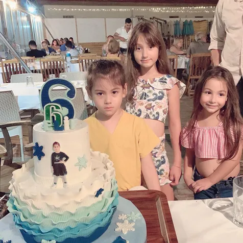 Ekspresi Elif Kayla