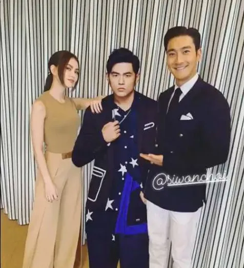 Foto Bareng Jay Chou dan Istri