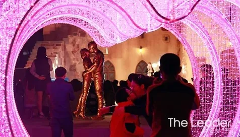 Taman DESCENDANTS OF THE SUN Bakal Sepi?