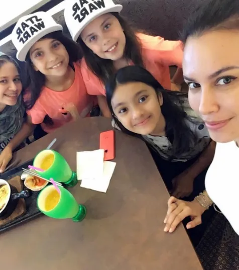 Malam minggu Sophie, bareng Manu dan Allea Šinstagram/sophia_latjuba88
