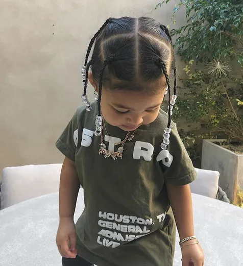 Rambut Baru Stormi Webster