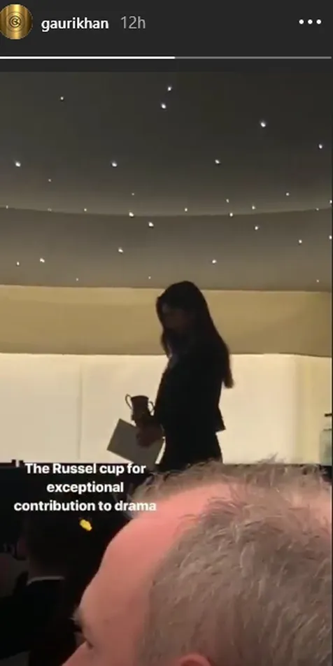 Suhana Dapat Penghargaan