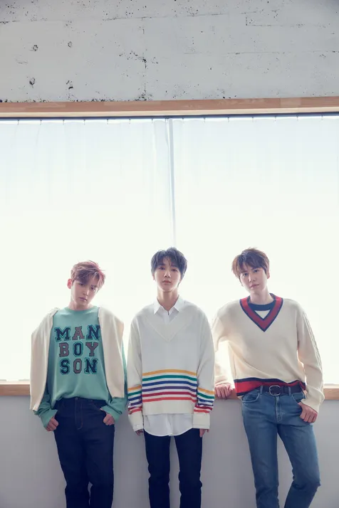 Konsep pemotretan dalam album ini adalah pure and cool