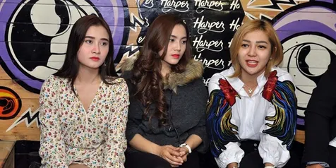 Yakin Meledak di Pasaran