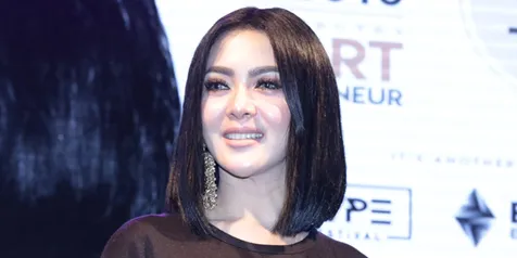 Menantang Diri Sendiri Lewat Harga Tiket Konser Yang Mahal