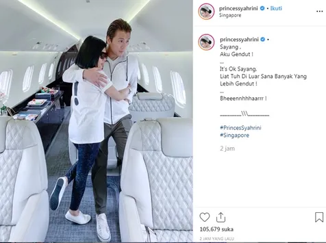 Syahrini dan Reino Berpelukan
