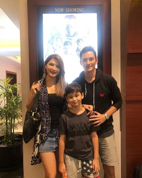 Nonton Bareng