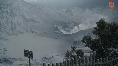 Semburan Asap - Erupsi