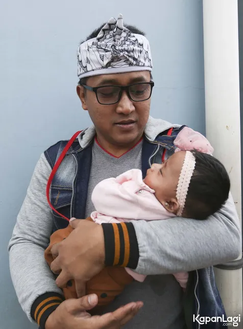 Dihadiri Keluarga Saja