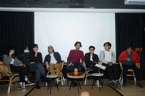 Luncurkan Video Musik Juga