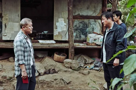 Kolaborasi Dengan Producer 'THE WAILING'