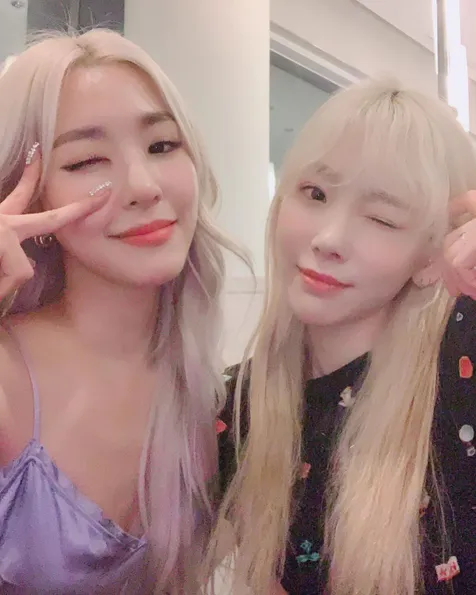 Taeyeon dan Tiffany