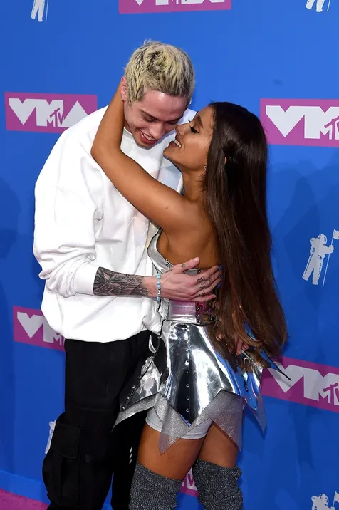 3 Versi Thank U, Next
