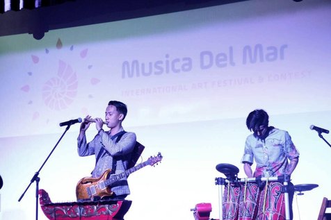 Berangkat ke Spanyol, V1MAST tampil dalam gelaran festival Musica del Mar © V1MAST