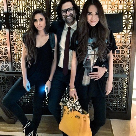 Jeremy dan Ina jadi pendukung utama Valerie ©instagram/val.valerie 