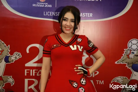 Via Vallen puji suara Kevin sangat keren © ®/Akbar Prabowo