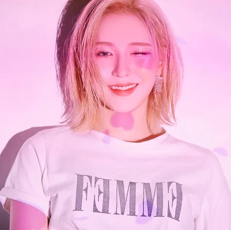 Wendy Red Velvet