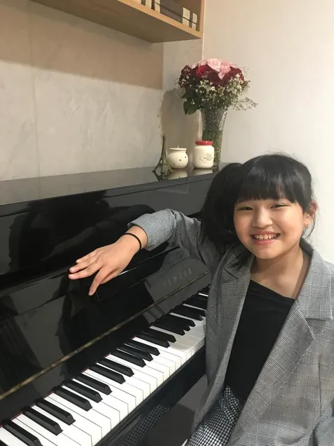 Gambar dari Penyanyi Berusia 10 Tahun Nicolette Rilis Lagu Anak Bernuansa Tradisional » whatsapp image 2019 04 30 at 11 21 08 pm whatsapp image 2019 04 30 at 11 21 08 pm » Penyanyi Berusia 10 Tahun Nicolette Rilis Lagu Anak Bernuansa Tradisional